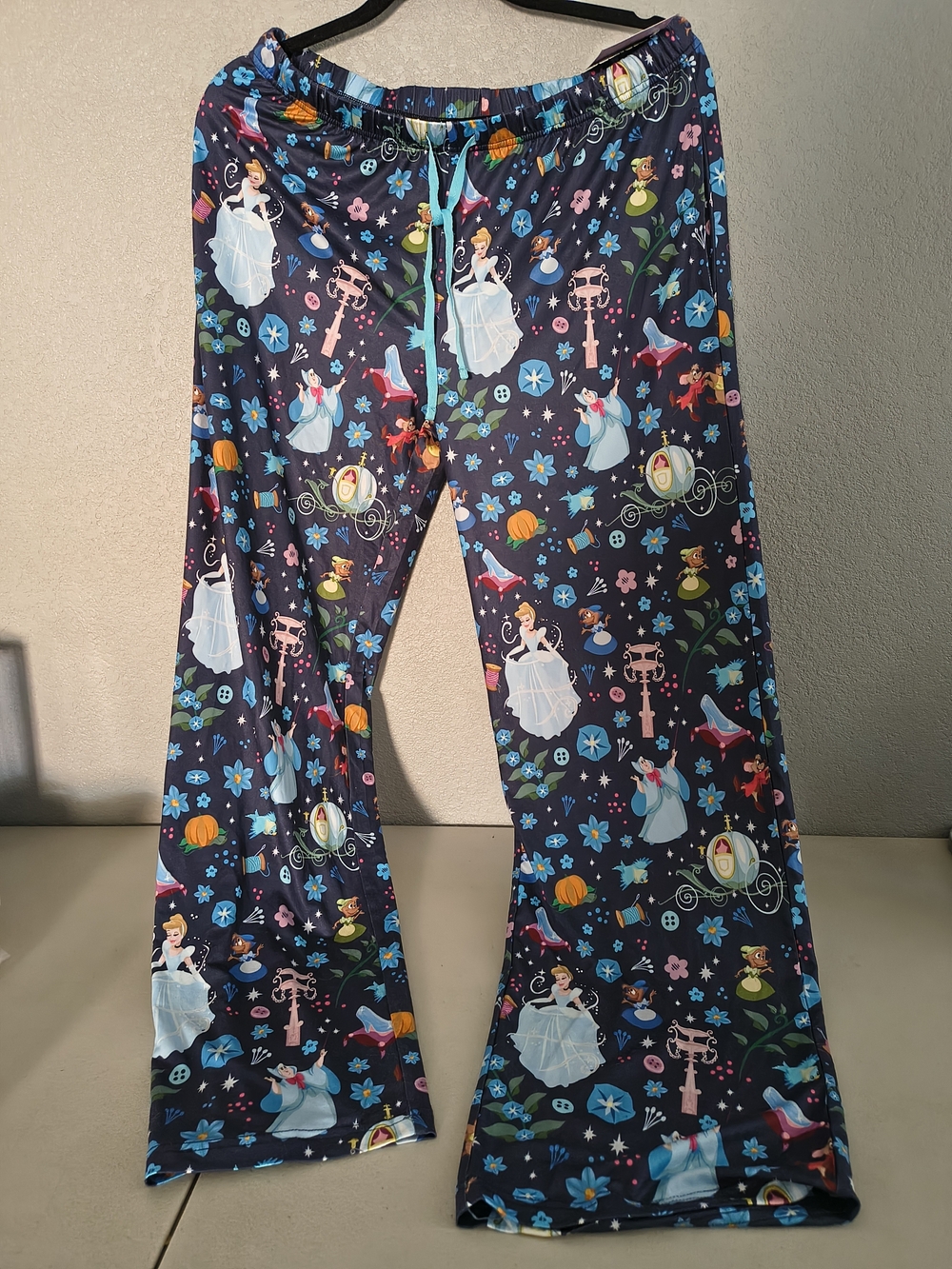 Disney Princess Cinderella Loungewear Pajama Pants Gift - Picture 1 of 9